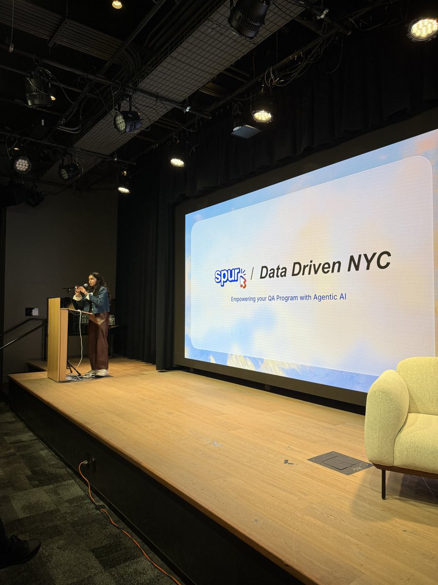 mattturck's tweet image. AI is strong in NYC: line out of the door for #DataDrivenNYC no. 119, with @spur_dev, @slingshotai_inc and @GoogleDeepMind