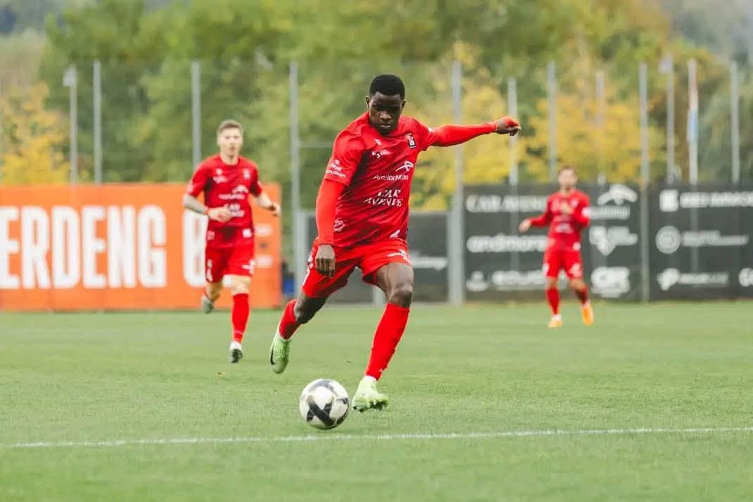 Kosi_foottalk's tweet image. Boris Mfoumou🇨🇲 was on the scoresheet as FC Differdange 03 thrashed Racing Luxembourg 5-1 in a rescheduled Matchday 10 clash. 

He now has 2 goals &amp;amp; 2 assists in the Luxembourg First Division this season. 

#Team237 #FCDifferdange #LuxembourgFootball