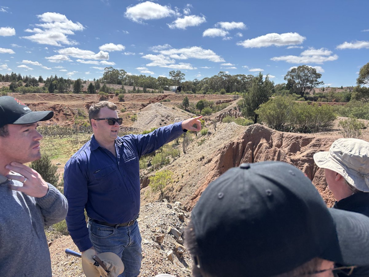 nicholas_read's tweet image. A great site visit yesterday with the @Sky_Metals_Ltd team to see the Tallebung #tin project in NSW, on track to be Australia’s next #tin producer with a pivotal resource upgrade and scoping study due next year $SKY #tin