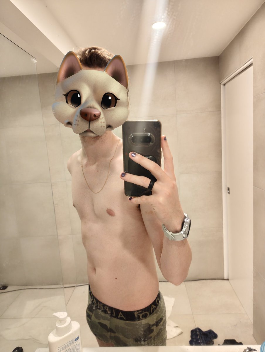 Keeping it modest over here 😙