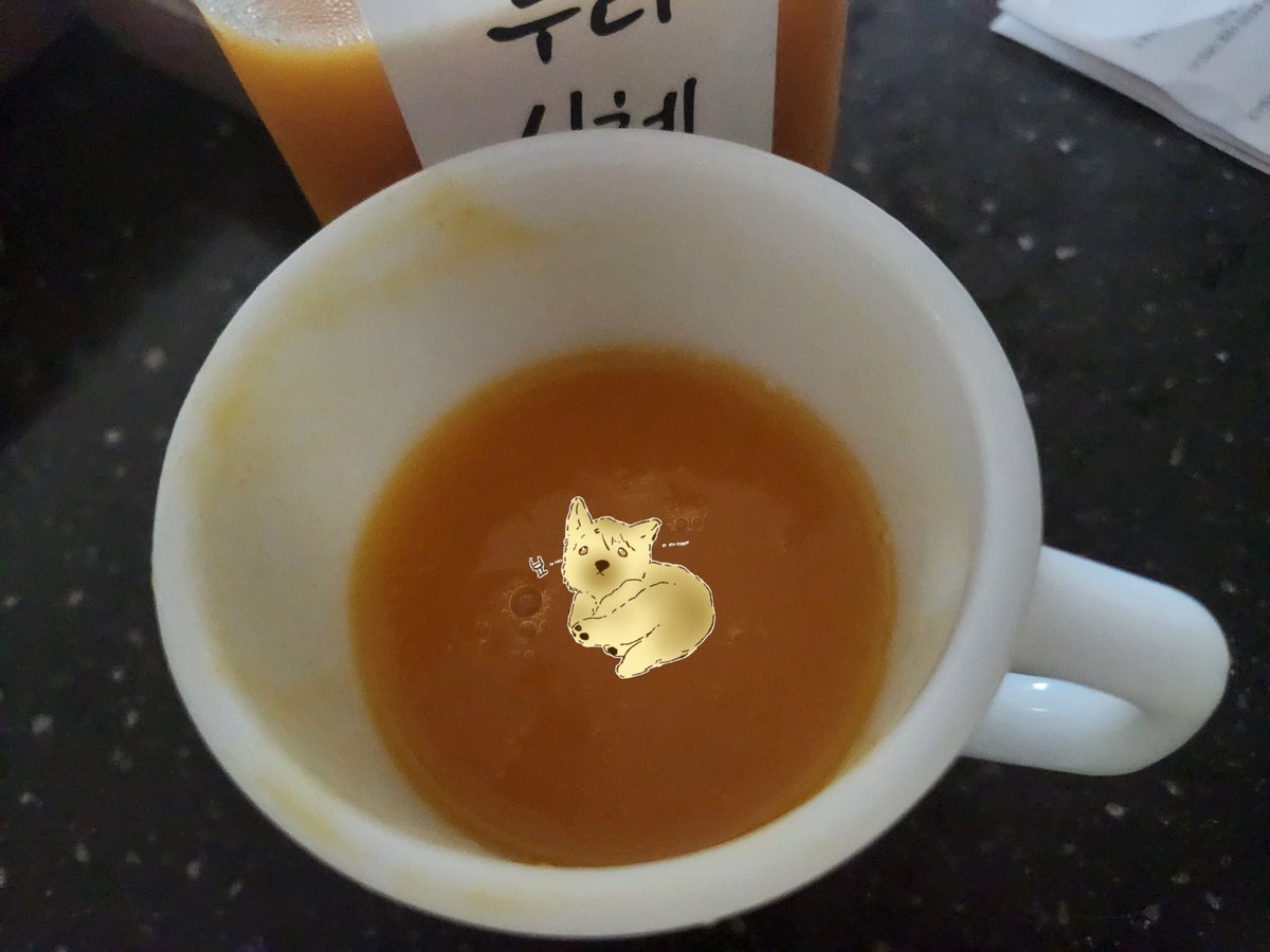 데키님
단호박식혜정말폭룡적이네요.
어머님손맛이 레전드국보급이시네요
너무너무부럽습니다
저희집수도꼭지틀면
이 호박식혜나왓으면좋겟어요
와진자겁내찐하구맛잇어요
이 정도는 만들어야 장사하는구나 싶네요
호박식혜의 극점이라 감히 말합니다
아껴먹어야되는데 4잔째먹고있어서.컵이드럽습니다