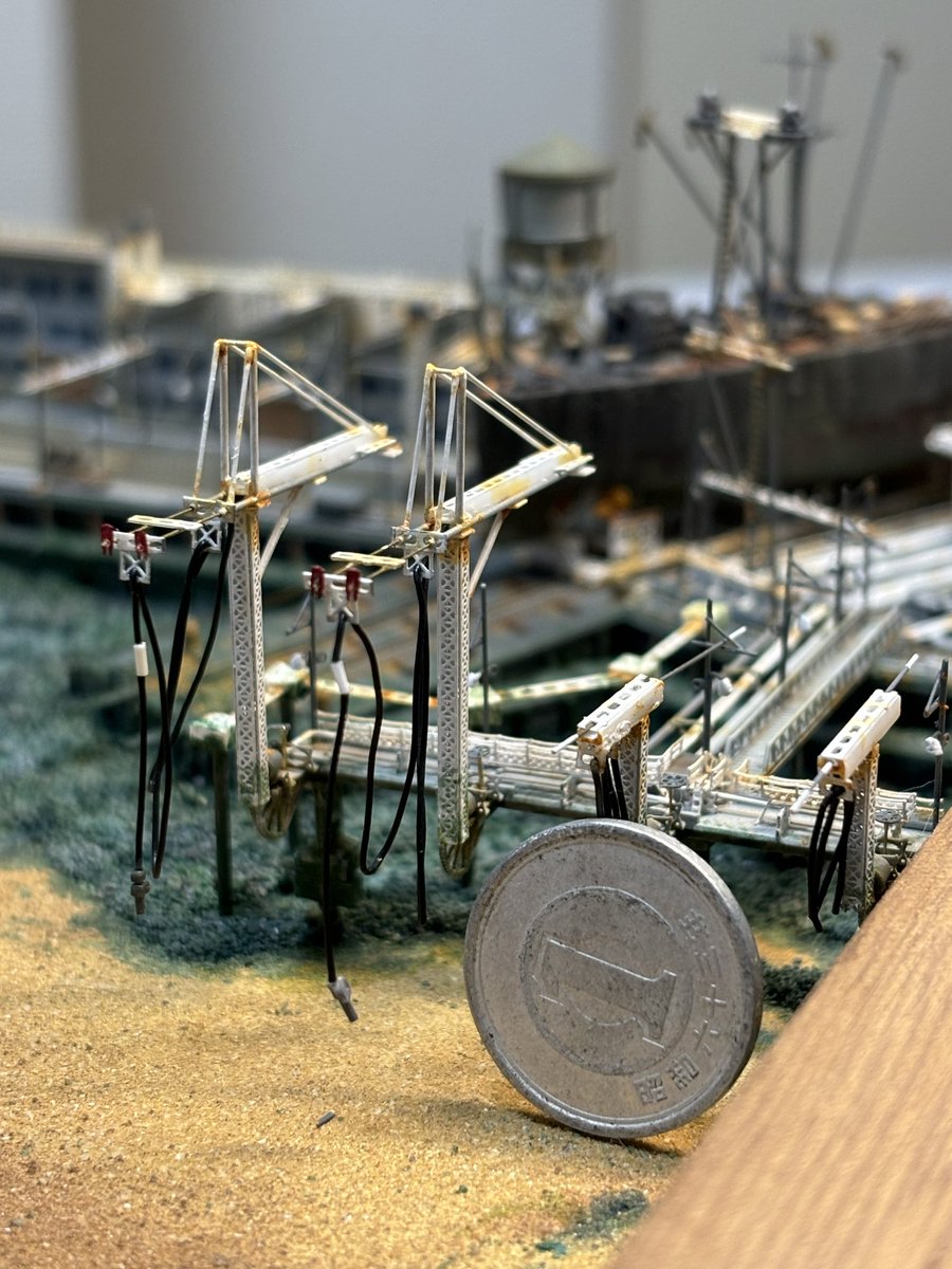 灯台とハリセンボンがいる港 釣り人達 ジオラマ 灯台とハリセンボンが