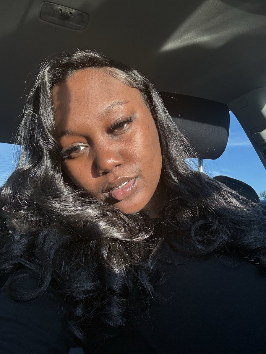 dashia_monaee's tweet photo. no filter, this all me 🥰 https://t.co/ARvXMdVPo3