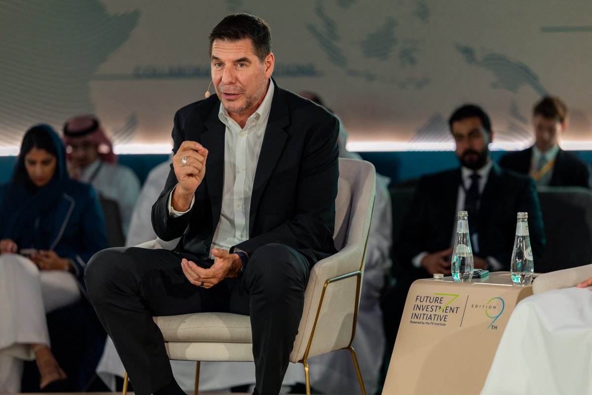 marceloclaure's tweet photo. Honored to join the @FIIKSA in Riyadh alongside incredible leaders like @aballoughani, @AlkassarEyad, @Ibrahim_Almojel, Abdulaziz Alomran and Ahmed Youssef, discussing “How Saudi Family Offices Spot Unicorns.”

I’ve been fortunate to experience the full journey of building, scaling, and investing in companies around the world. And I truly believe there’s no reason why we can’t see a global number-one company emerge from this region. The talent, ambition, and digital readiness are all here. Historically, capital flowed out of the region, but today, we’re seeing a shift: capital staying in to empower local entrepreneurs and transform legacy companies through technology and AI.

It’s an exciting moment to witness and be part of this transformation. The opportunities ahead are massive — and it’s just the beginning. 🌍🚀 #FII9