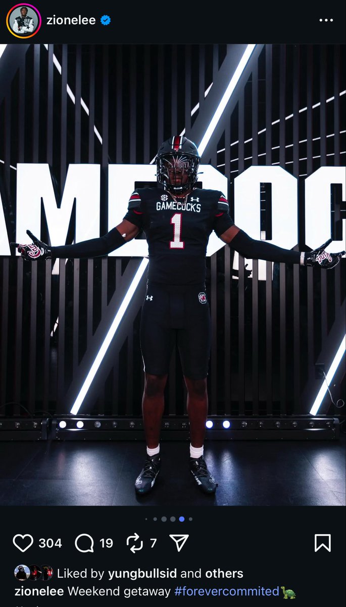 Insideblackgold's tweet photo. Five-star Zion Elee on IG: “Weekend getaway #forevercommitted 🐢”
IG/zionelee https://t.co/Al2MqchRq0