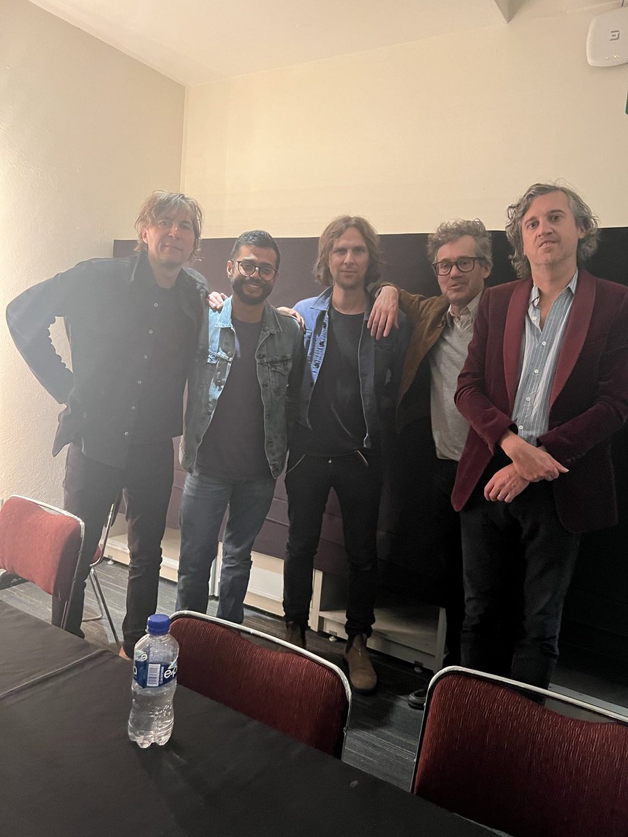 El Vic 😉 tweet media