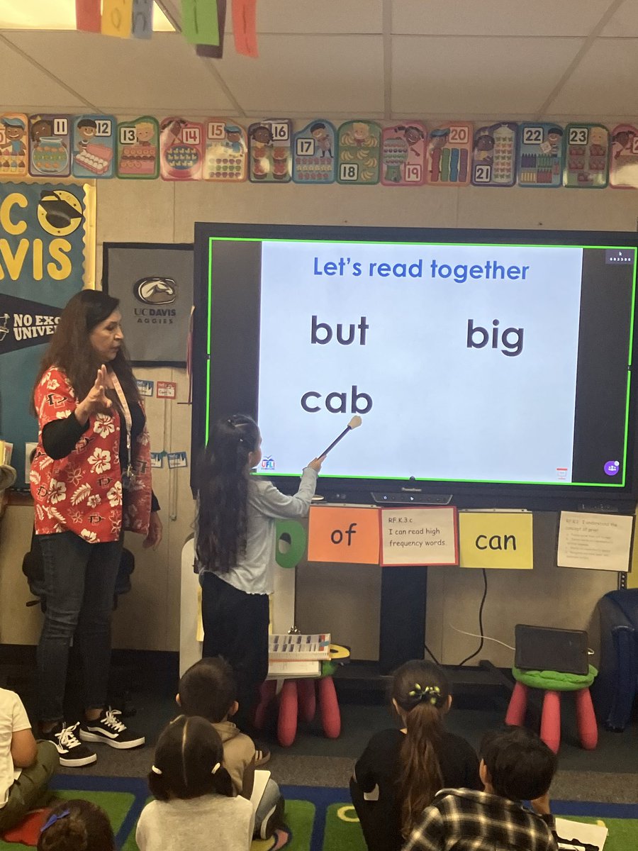 MariaPreci17531's tweet image. It was another day of learning for both students and staff. Thank you Ms. Reichert- Montiel for your visit and a huge shout out to SDCOE for their support in guiding our work with staff in Restorative Justice Practices. @sbusd_news #pencepenguins @Supt_SBUSD