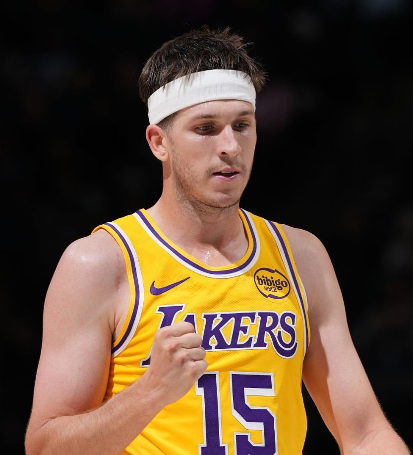LakersLead's tweet photo. Describe Austin Reaves in 1 word https://t.co/0VTMO4Sza0