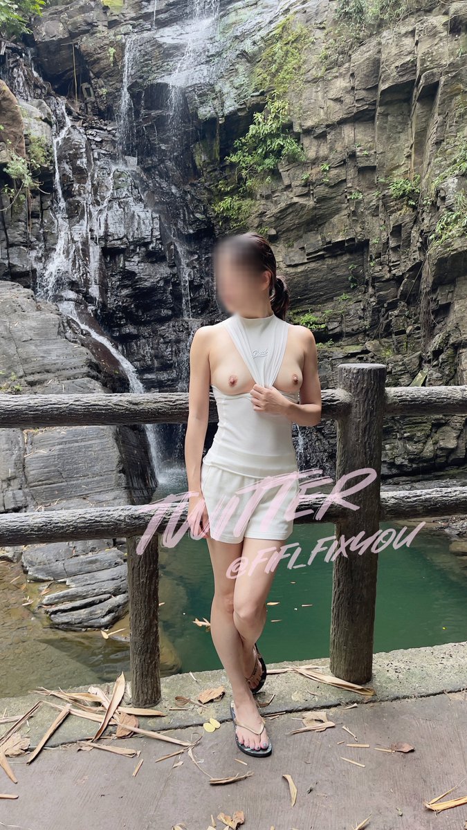fifi_fixyou's tweet photo. 透視太一般
衣服拉開又不夠刺激
整件脫了夠乾脆吧

我的露出照有讓你感到性奮💦
記得點❤️留言➕轉推😍😍

#露出
#透視
#激凸
#透け
#透け乳首
#乳首露出
#bralessgirl 
#seethrough
#nobra https://t.co/BqfoNZylb0
