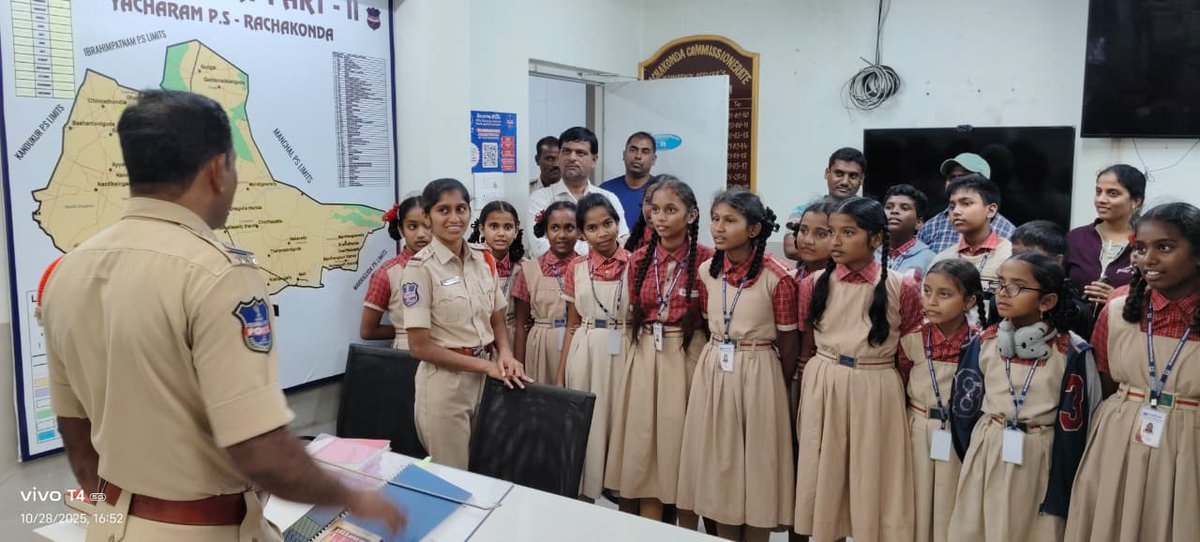 YacharamPS's tweet photo. In connection with Police Commemoration Day, Yacharam Police conducted an Open House at the Yacharam PS for Chaitanya School students. During the program, officers explained the various police station verticals and their functions, giving students an insight into police work. https://t.co/UacUAWlxUI