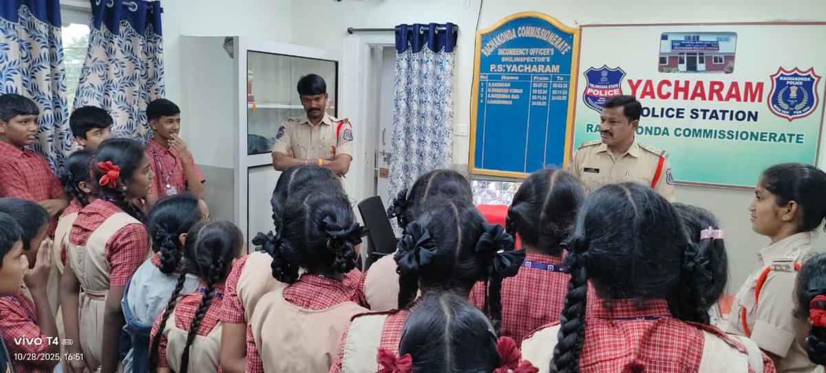 YacharamPS's tweet photo. In connection with Police Commemoration Day, Yacharam Police conducted an Open House at the Yacharam PS for Chaitanya School students. During the program, officers explained the various police station verticals and their functions, giving students an insight into police work. https://t.co/UacUAWlxUI