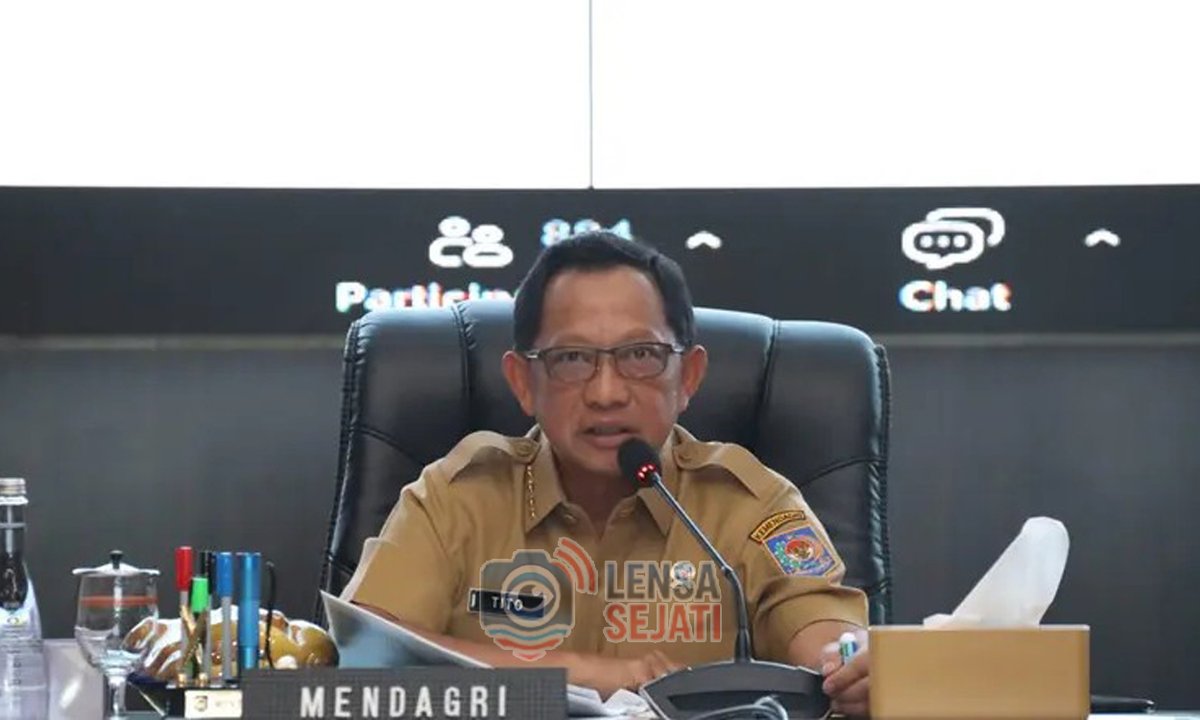 LensaSejati's tweet photo. Mendagri Tito Karnavian Ajak Pemda Bersinergi Demi Asta Cita

Baca Disini: https://t.co/MwxQSoTH9E

#lensasejati #analisisberita #beritaharian #infoberita #portalberita #seputarberita #analisismendalam #beritanasional #mendagriindonesia #titokarnavian #seputarnasional https://t.co/1MyZOBE1Ry