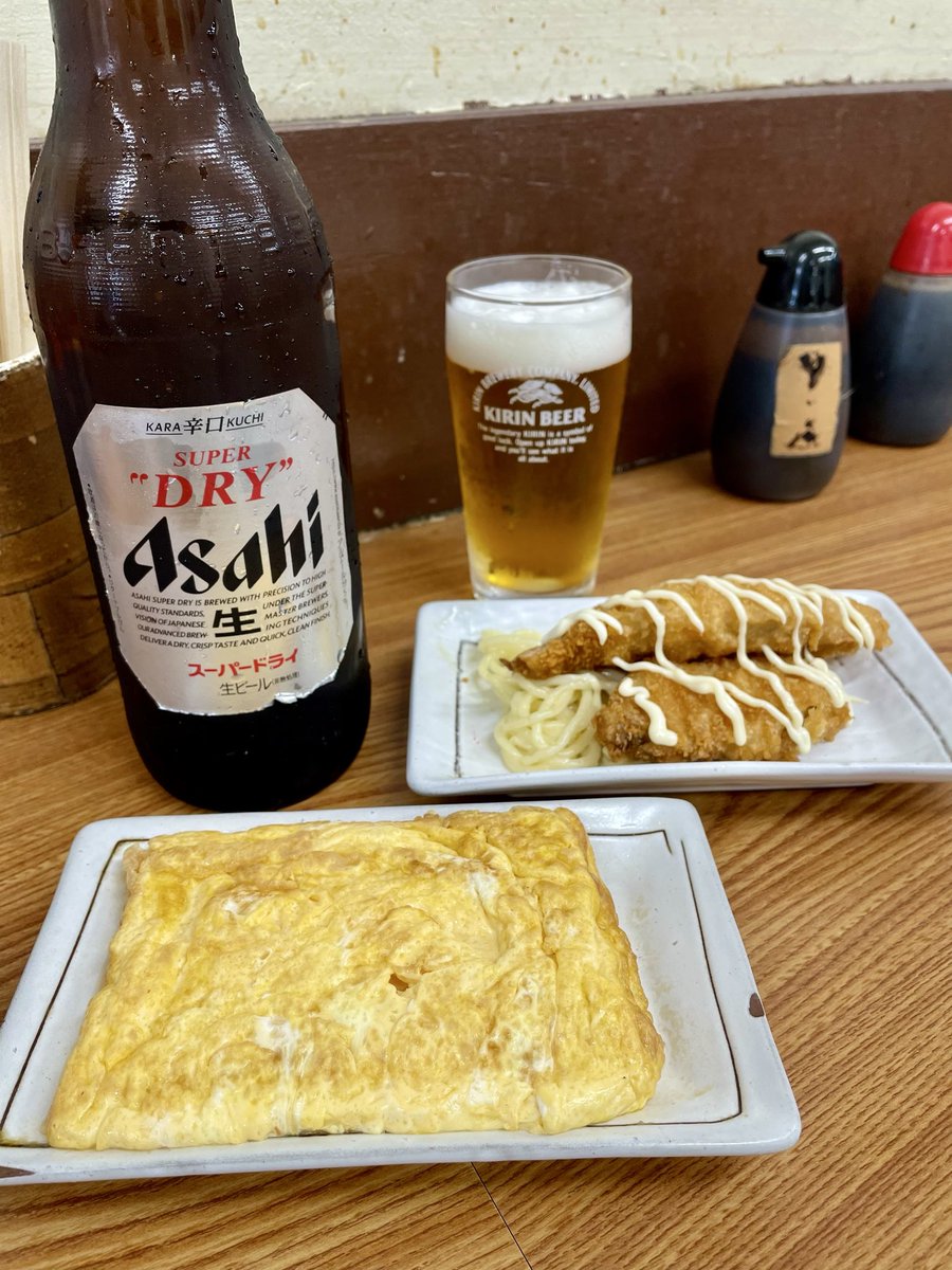 ikomadesign's tweet photo. 最近、ショーワ大衆食堂昼飲み巡りしてまんねん　
ショーワは落ち着くなぁ https://t.co/mMfyHAtHZ0