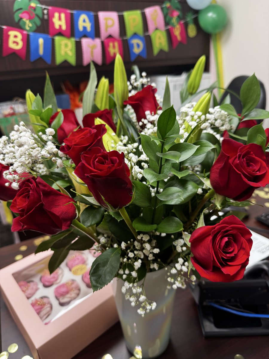 Thankful God put me in good hands🥰✨. They made my day super special.

Together in CULTURE
Together in ACCOUNTABILITY 

It’s a magical thing when purpose and passion collide. 

How you do one thing is how you do everything.

#excellencebydesign