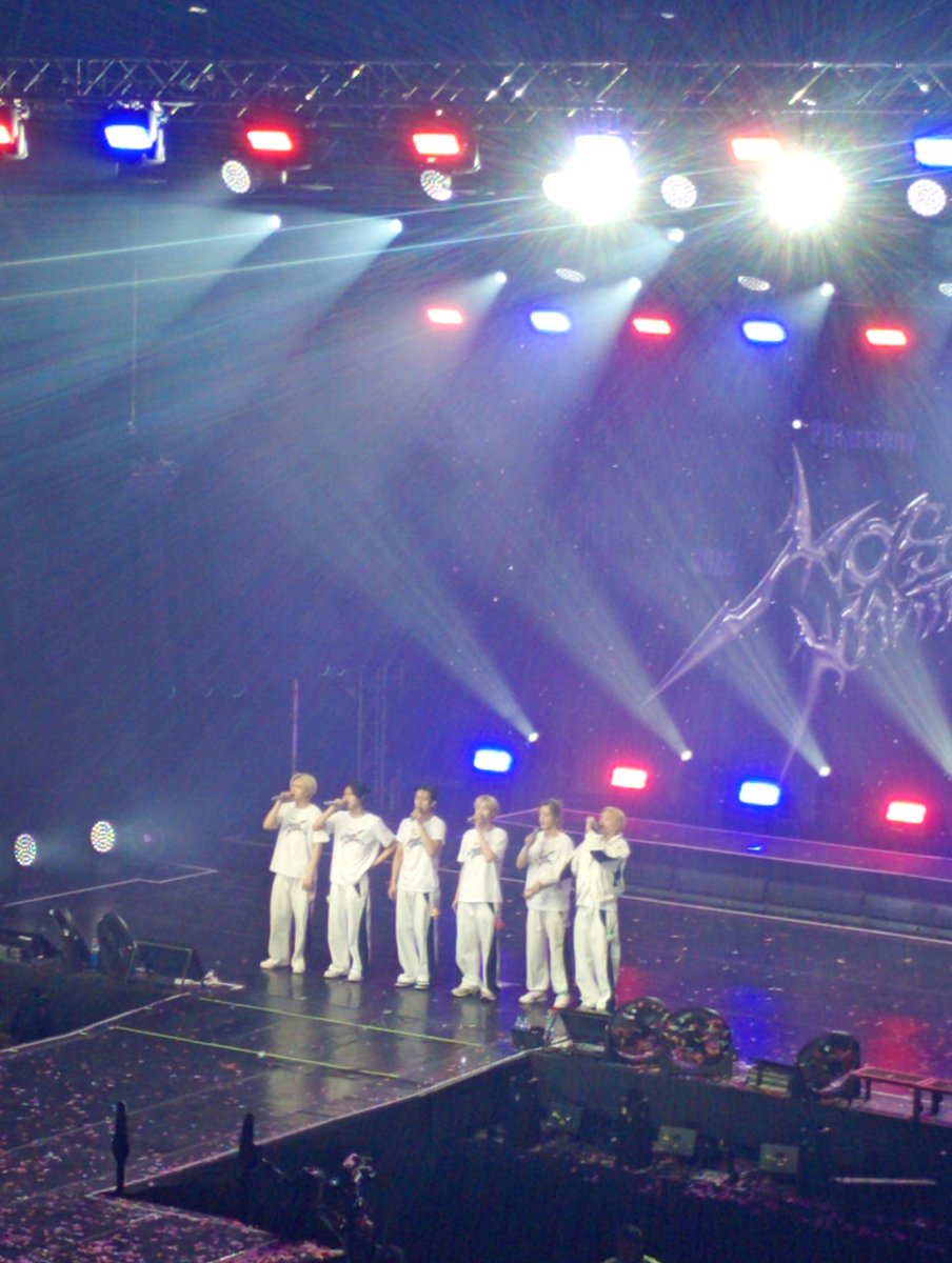 roxy 💕 VI A PIWON tweet media