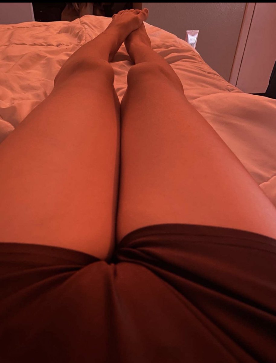 Repostttt if you’re hornyy right now toooo😩