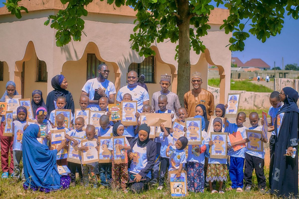 WorldCupCoin168's tweet photo. Sharing is Caring ❤️❤️❤️
Builders Academy 🤝Giggle Academy 

🎓 Giggle Academy Class with Builders Community in Northern Nigeria Region 🇳🇬

More than 30 students participated in this meaningful learning session, discovering a new way to learn through joy, creativity, and kindness. 🌍💛

Topics covered during the class included.

• How to download and navigate the Giggle Academy app.

• Playing educational games to improve thinking and vocabulary.

• Learning English through interactive flashcards.

• Exploring stories that teach language, culture, and world history.

Giggle Academy continues to inspire children with the power of education and technology — one classroom at a time.