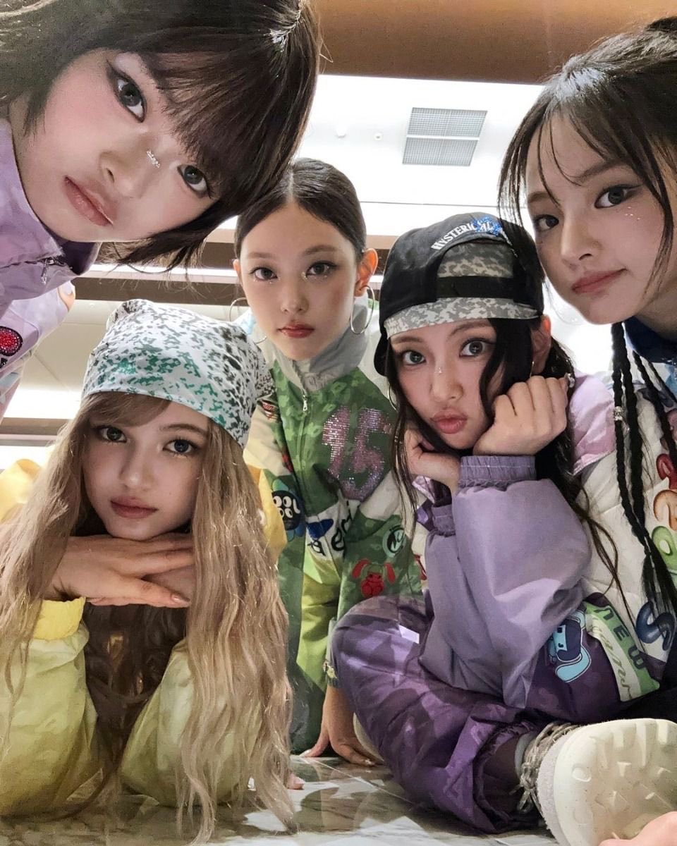 totally different niches, but we Rukia stans are with NewJeans. These girls deserve to be free! 

NEWJEANS NEVER DIES! 🐰

#WeSupportNJZ
#WeStandWithNJZ