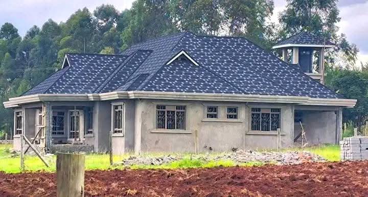 CaptKigen's tweet photo. 4 Bedroom rural home 
So far : 3.7M gone 
Estimated budget: 5.6M https://t.co/KWuJDP9x8V