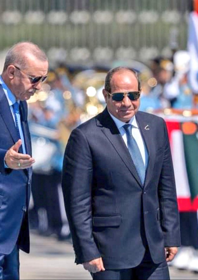 اللهم احفظ وانصر وبارك  رئيس مصر البطل الشجاع الشريف وحقق له ما يتمنى لرفعة وطننا الغالي مصر 🇪🇬
اللهم احفظ  وانصر وثبت وعليّ مكانة جيش مصر العظيم خير أجناد الأرض،، اللهم احفظ وانصر مصرنا الحبيبة على كل خاين حاقد حاسد وعميل في الداخل والخارج،،آااامين يارب🤲🏻