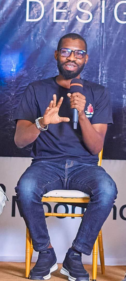 Abba_kakaa's tweet image. Guess what am i explaining and winning from my @Artery_Chain pool when i qualified 😂
Hints: AI, DA, Agentic