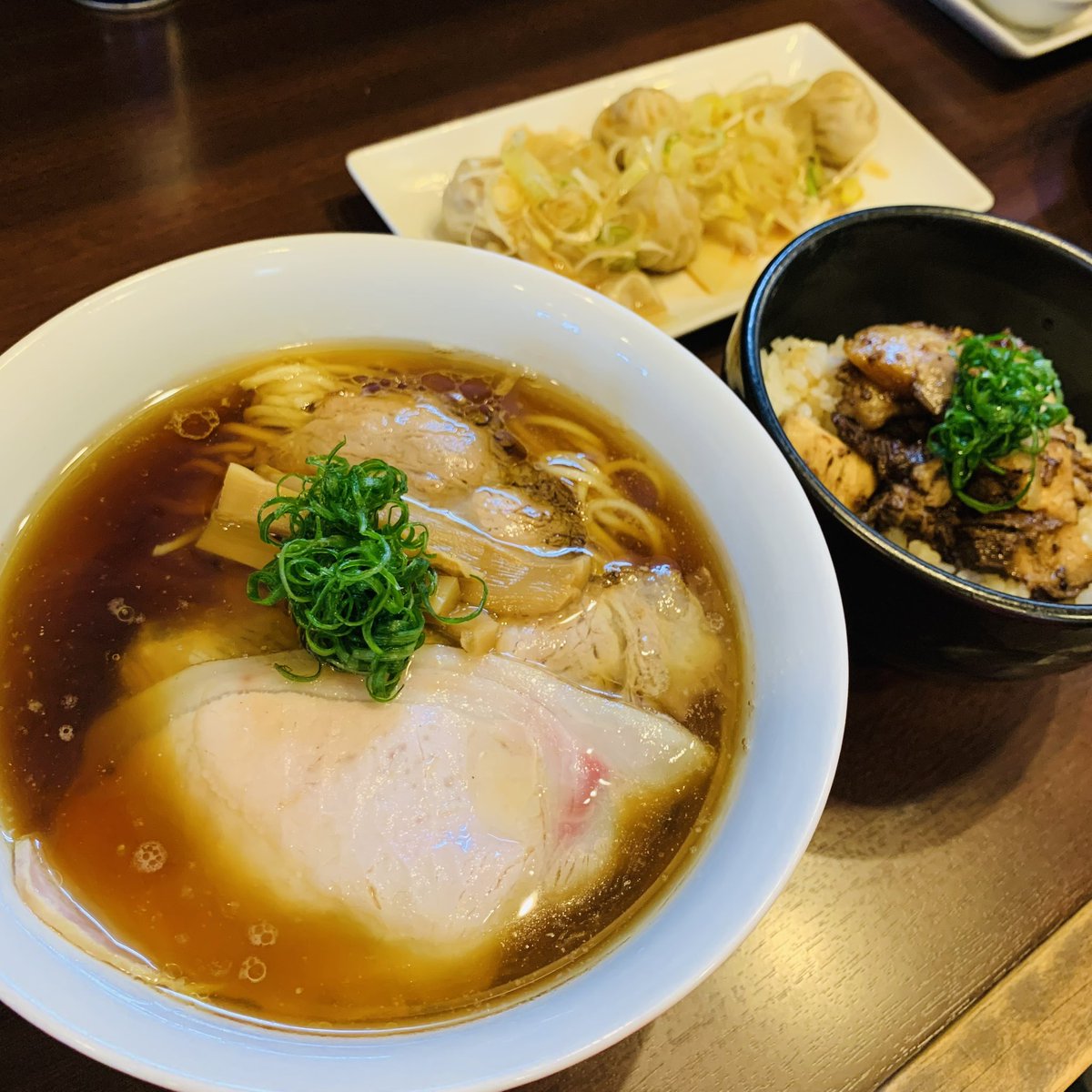 saepiiin's tweet photo. とものもと　@東海神
ほたて日和　@秋葉原
新福菜館　　@秋葉原
天下一品　　@錦糸町 https://t.co/eteJ1zH5a1
