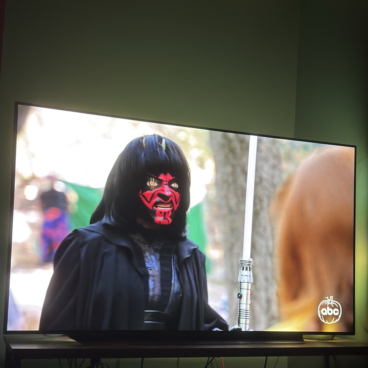 dcsteve5's tweet image. Ava doing DARTH MA has me howling rn #AbbottElementary