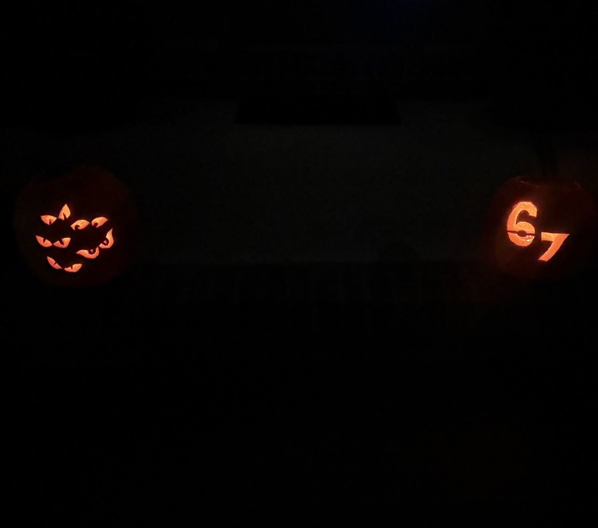 MirandaRHacker's tweet image. Carved pumpkins tonight. Bet you can’t tell I’m a mom of two boys 🤷🏼‍♀️ #Sixseven