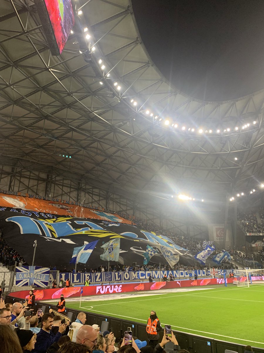 TonyGuyot's tweet photo. Un grand merci à @NoamOM13 pour les places de qualité et ta réactivité. Valeur sûre si vous cherchez des places pour le Vélodrome. https://t.co/yDAqLOeNqR