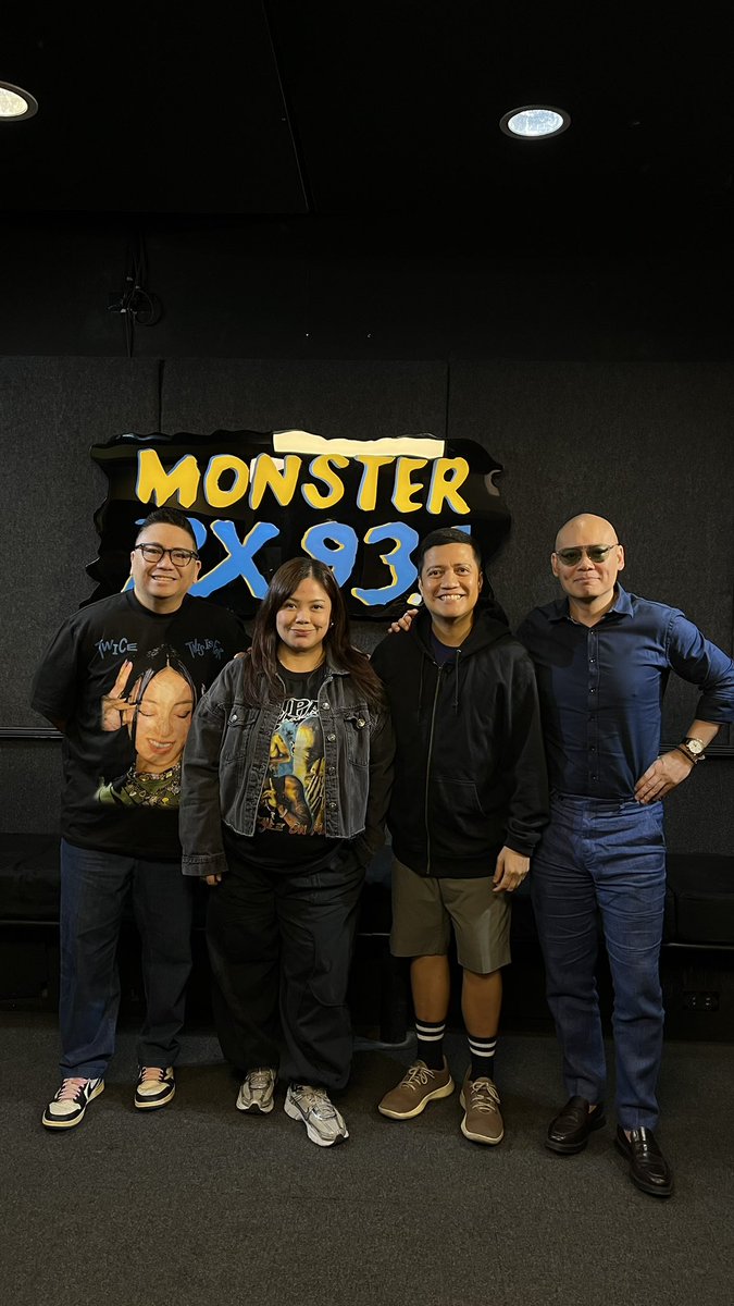 RX931's tweet photo. We know you've been waiting for this one! 😉 #BoysNightOut is on #TheMorningRush for the craziest radio crossover 🎙️ Catch Tony Toni and Slick Rick LIVE in the Monster booth ☀️ #BNOonTMR

Tune in 📻: https://t.co/MkPlPbXWWB https://t.co/CphdDZcJYA