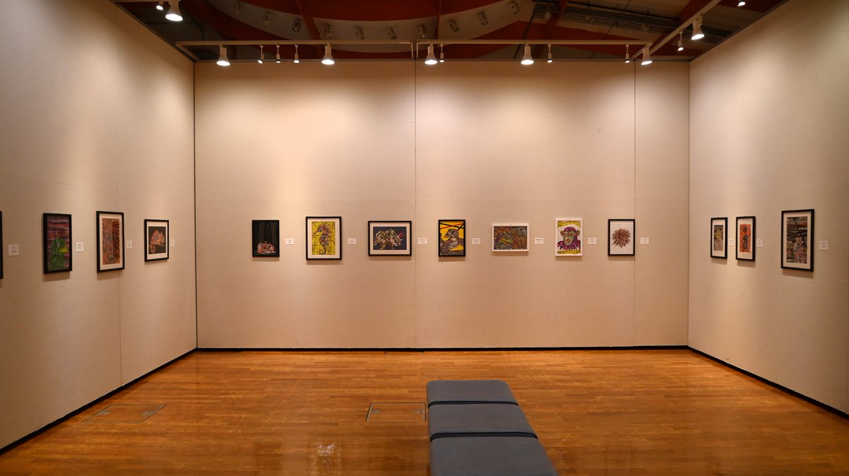 リア美は本日10/31より方舟祭最終週の展示がオープンしています。能面の展示、写真展、マステコラージュ絵画作品展、ガラス工芸作品展と多様です。
週末にはいけばな展、ステージ発表も2種と盛りだくさんです！