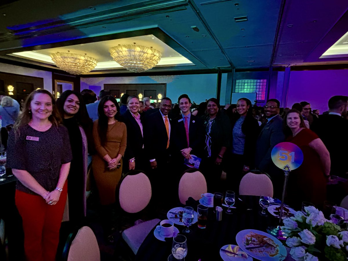 MrsAlanis1's tweet photo. Working together to make Houston a national leader in education at the @GoodReasonHou Connected luncheon. https://t.co/4baysBrCal