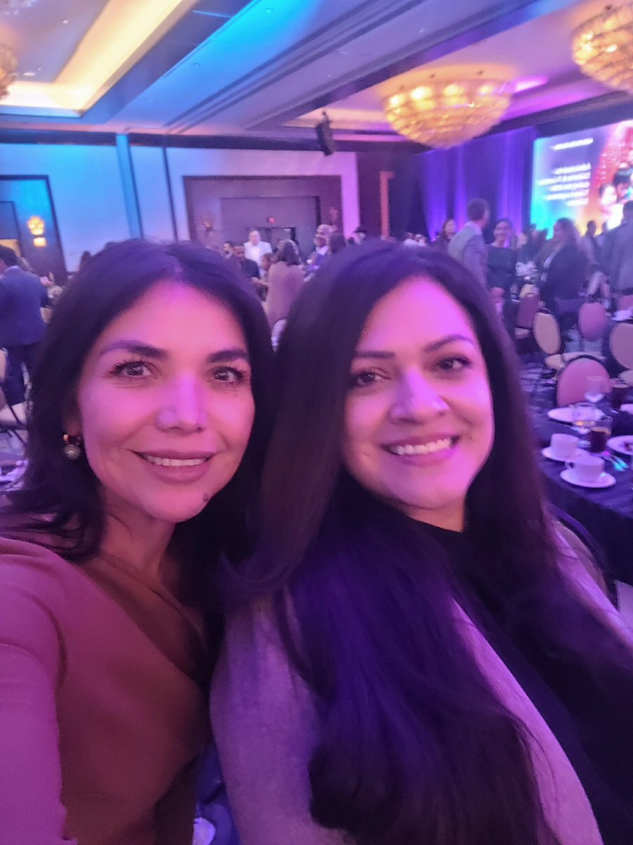 MrsAlanis1's tweet photo. Working together to make Houston a national leader in education at the @GoodReasonHou Connected luncheon. https://t.co/4baysBrCal
