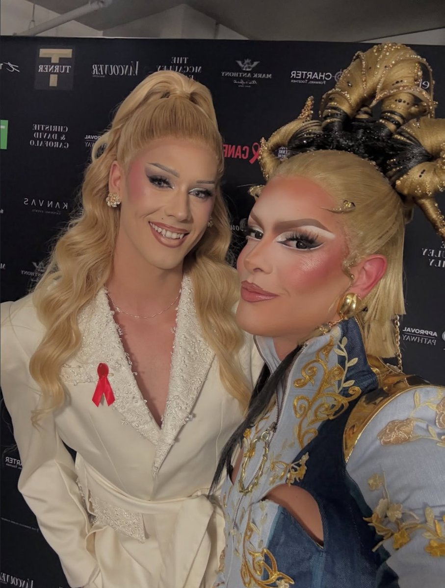 Hazel &amp; Gia Metric look amazing for the Canadian Foundation for AIDS Research (CANFAR)'s YVRentertains event in Vancouver, British Columbia, Canada.