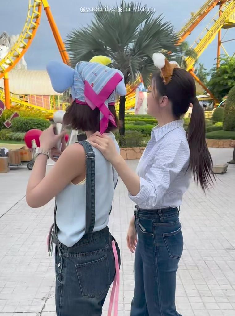 GL_Thai_France's tweet photo. IT'S A WRAP! 🎬 Play Park The Series has finished filming!
The #TanYa duo completed their final shoot for #PlayParkTheSeries!
Congrats to the entire cast and crew! We are ready for the premiere!
#PlayPark #TanYa #GirlsLove #ThaiGL #FilmingComplete #PlayParkTheSeries https://t.co/o9ltuROhyp