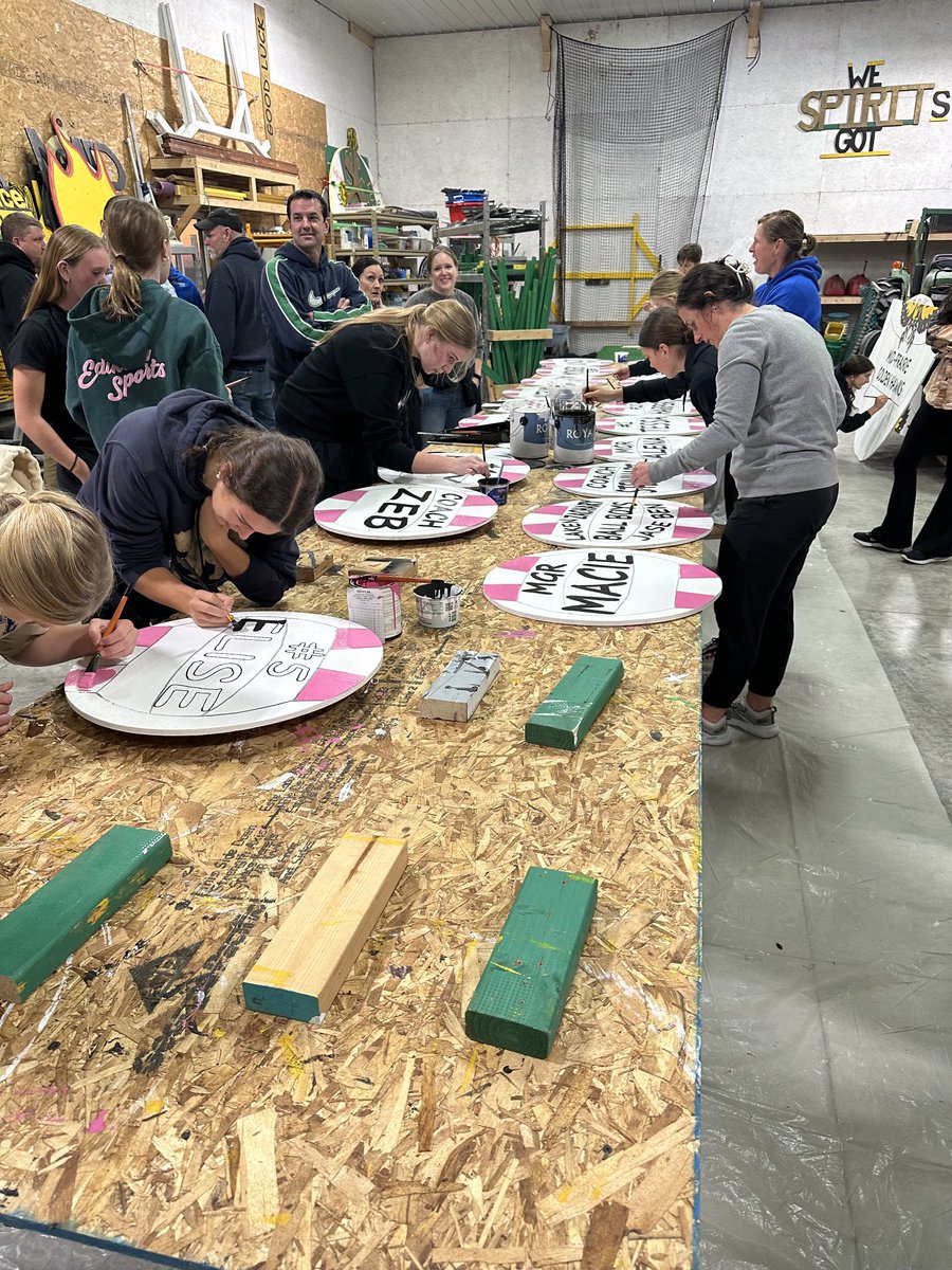 Mid-Prairie Volleyball tweet media