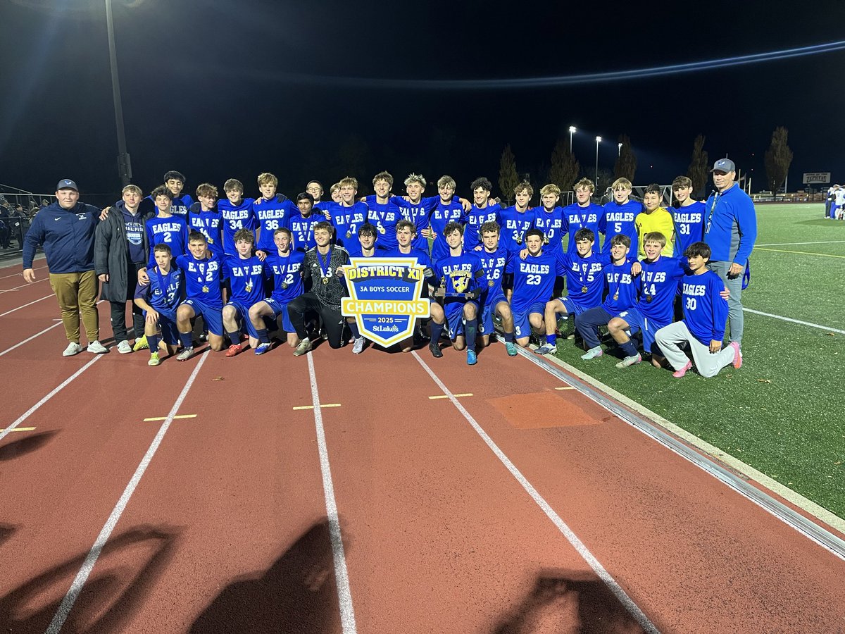 BMSDAthletics's tweet photo. DXI 3A Boys Soccer Champions. https://t.co/nrdXxhO2aM
