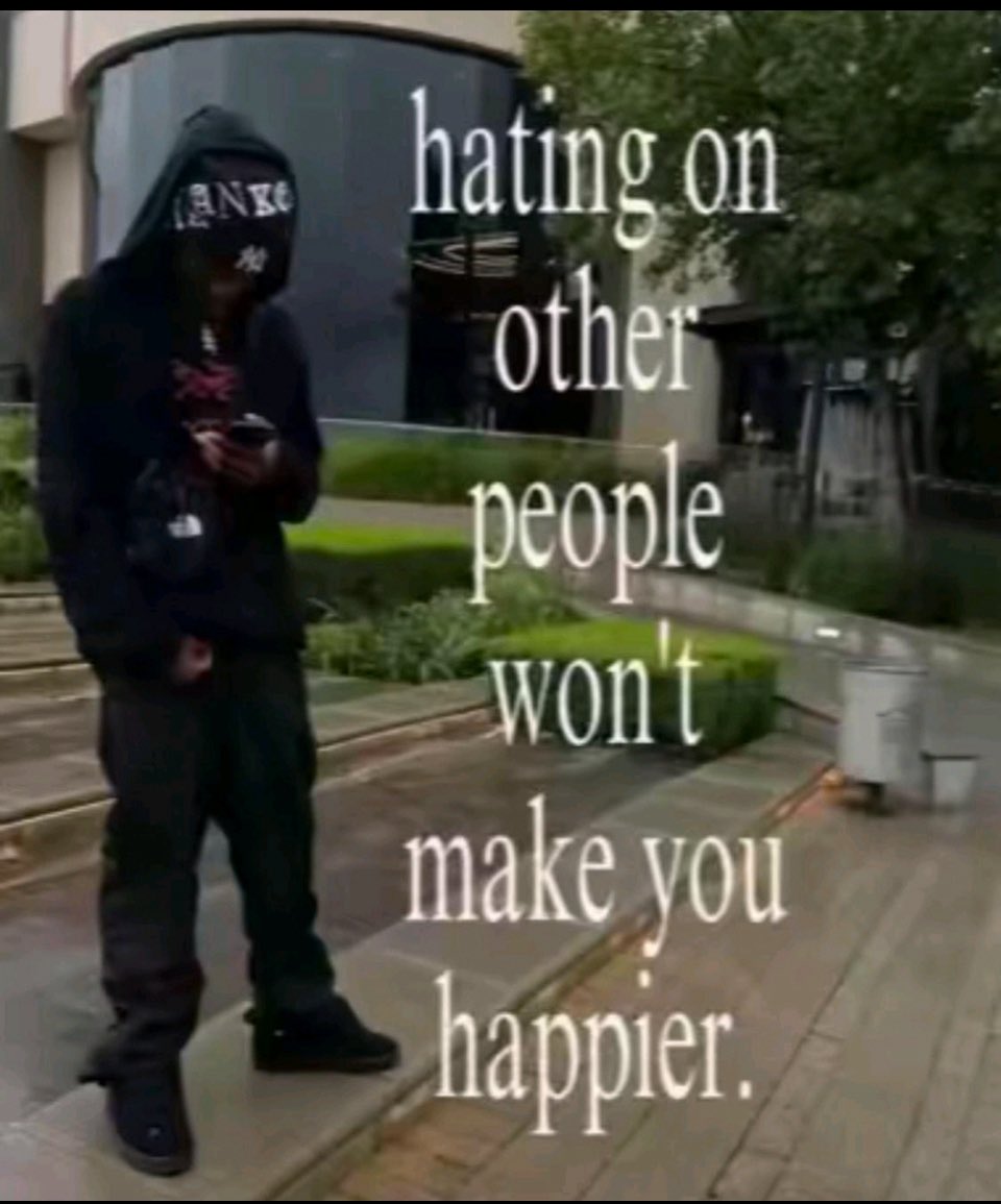 BallinpixelsN's tweet photo. @JacobySkully @lowcortisol @scubaryan_ https://t.co/3hYU7ZGbv2
