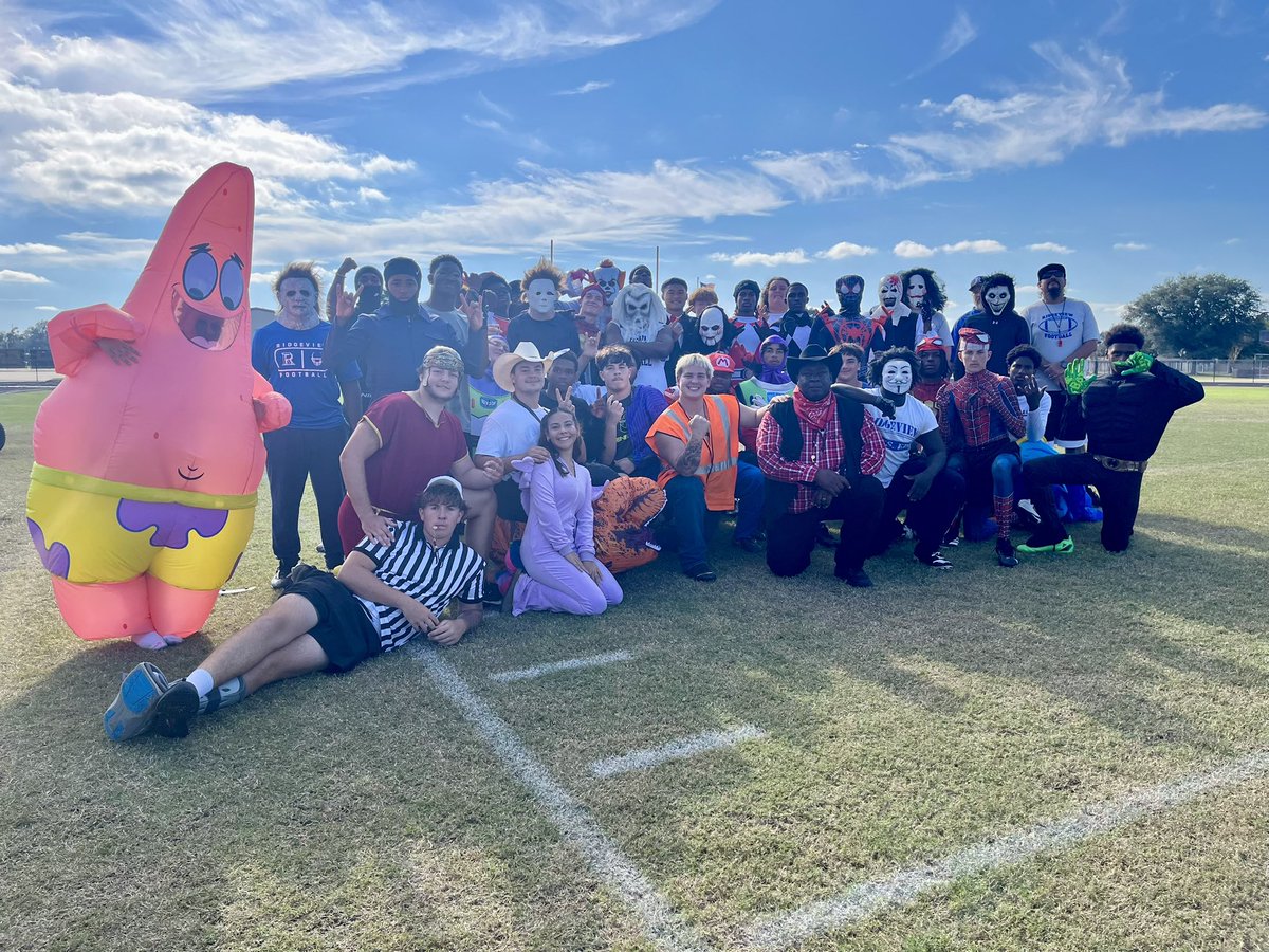 Merlin Smith tweet media