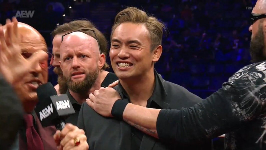 من افضل فقرات AEW بالسنة
والله ماتوقعت يبدعون ببناء تاكيشيتا واوكادا ابدًا!!

وجود العائلة الي كان مزعجنا طلع خيرة بالنهاية
 #AEWDynamite