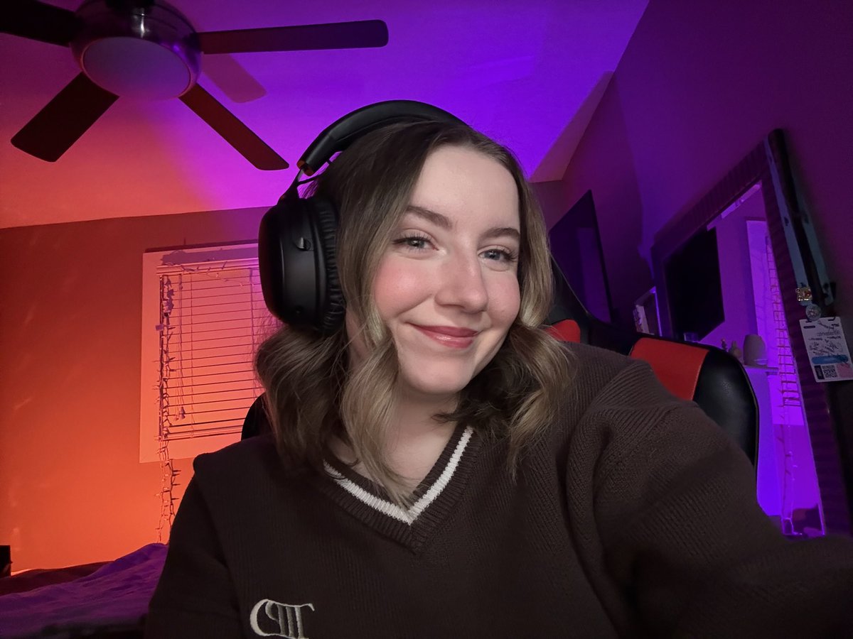 hi team

twitch.tv/kristentc