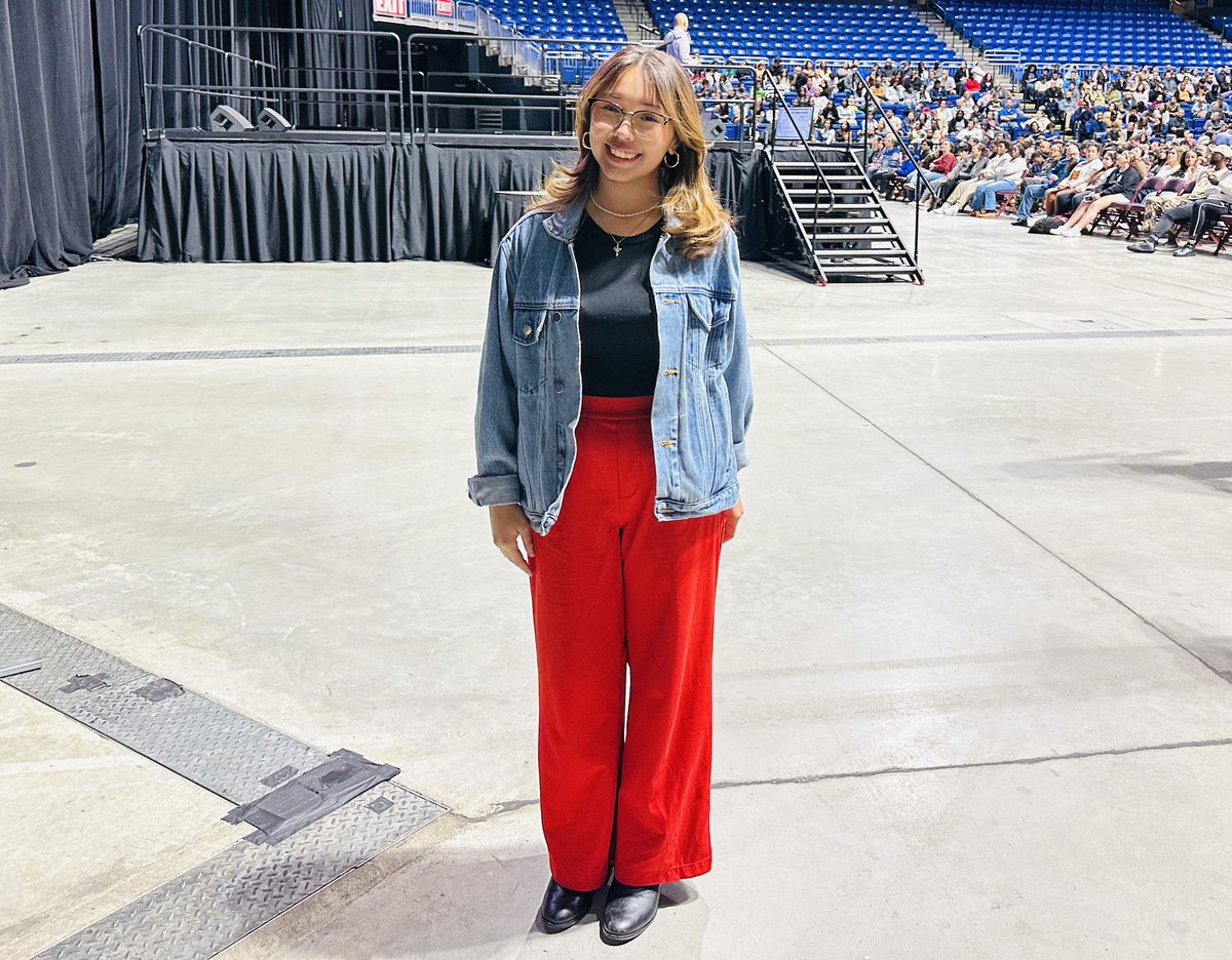 Rosario Meehan tweet media