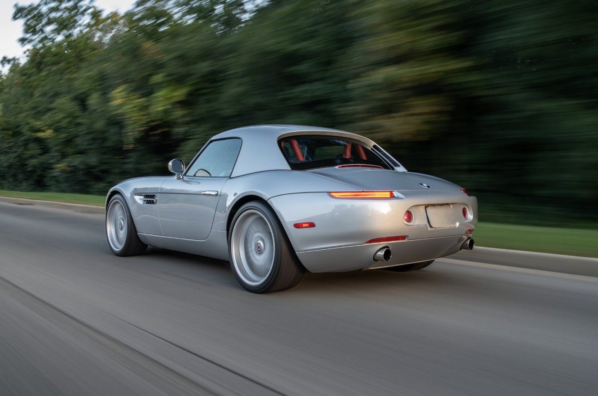 Draghub1's tweet photo. ππ¨ BMW Z8
π₯ Engine: 4.9L V8 β 400 hp @ 6,600 rpm
β‘ 0-60 mph: 4.2 sec
π Top Speed: 155 mph (limited)
βοΈ Transmission: 6-speed manual
βοΈ Weight: 3,495 lbs
πΆοΈ Design: Henrik Fisker neo-classic
π Bondβs Alpine icon (The World Is Not Enough)
β¨#BMWZ8 #CarLegend https://t.co/ROtsTuxFtY