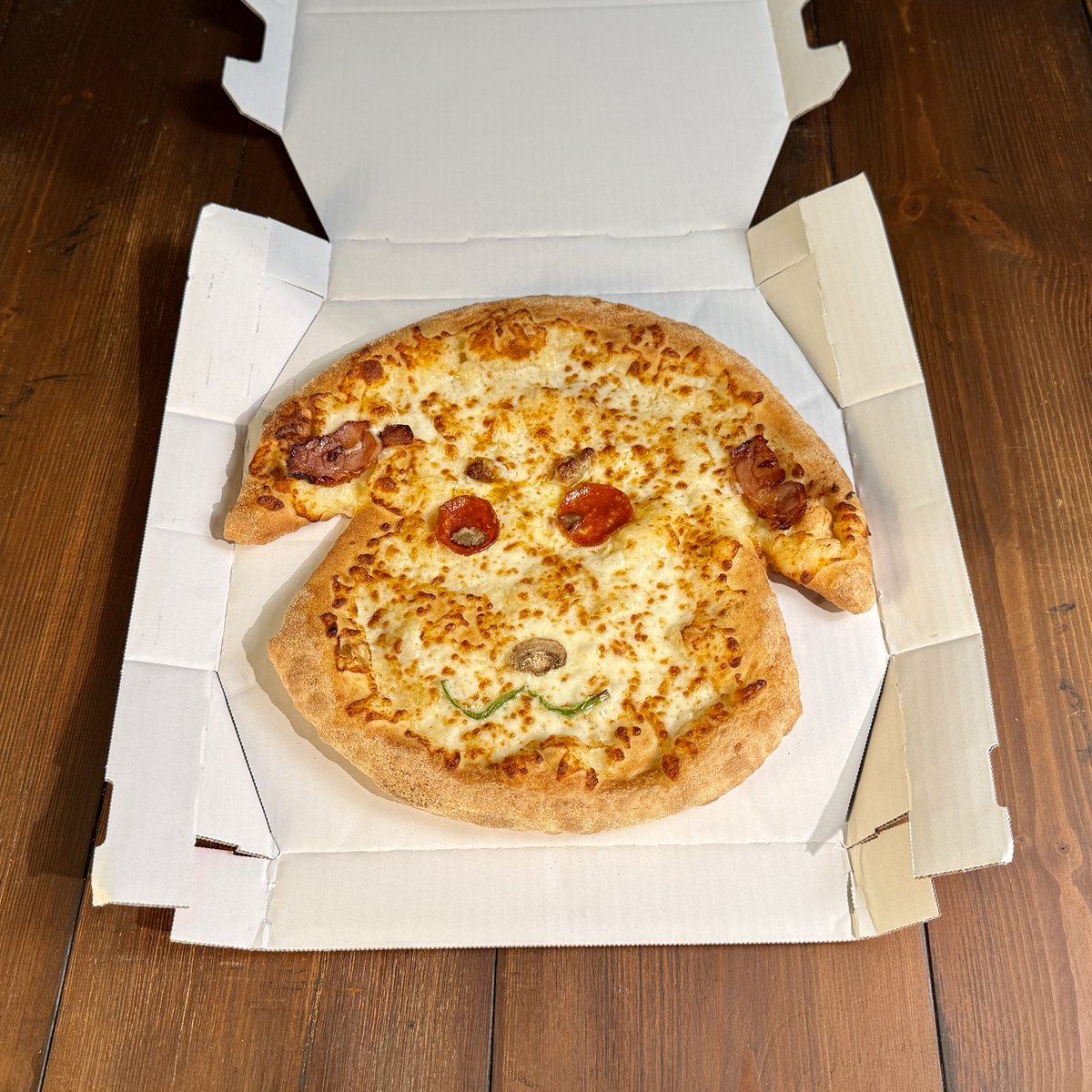 ドミノピザ　限定ラバーチャーム　Dominos Japan rally2021 ドミノ・ピザ (@dominos_JP) / Highlights / X