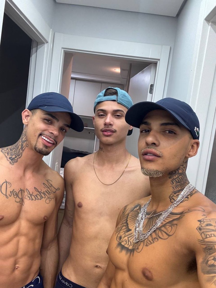 pedrokieff's tweet photo. @lucas_fraazao @Off_vinicius15 
🥵🥵 https://t.co/QPjecs6YpC