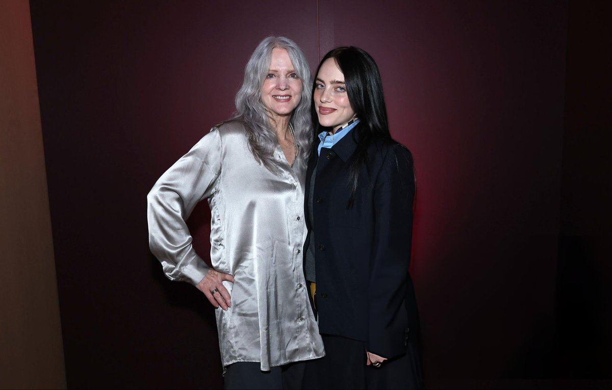 Billie Eilish y Maggie en el evento de <a href="/WSJ/">The Wall Street Journal</a> Innovator Awards en New York.