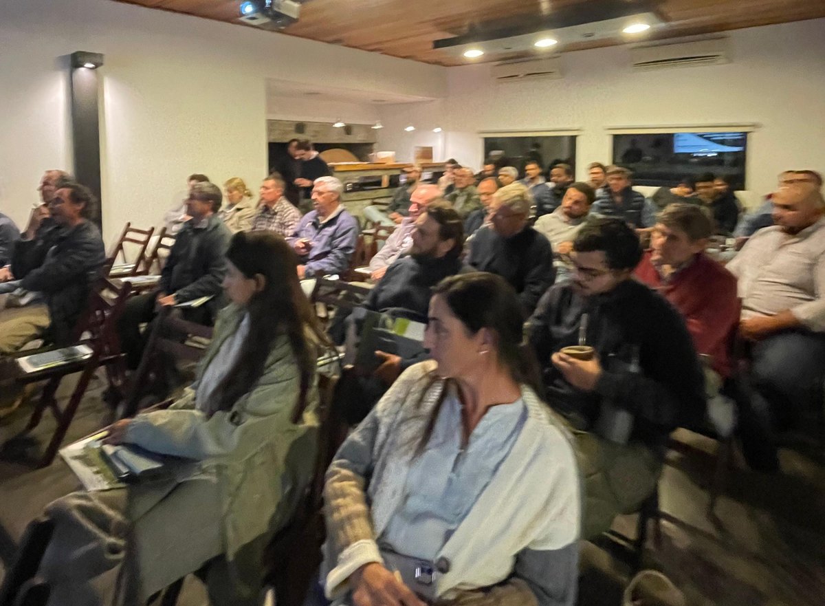 Almacén Rural tweet media