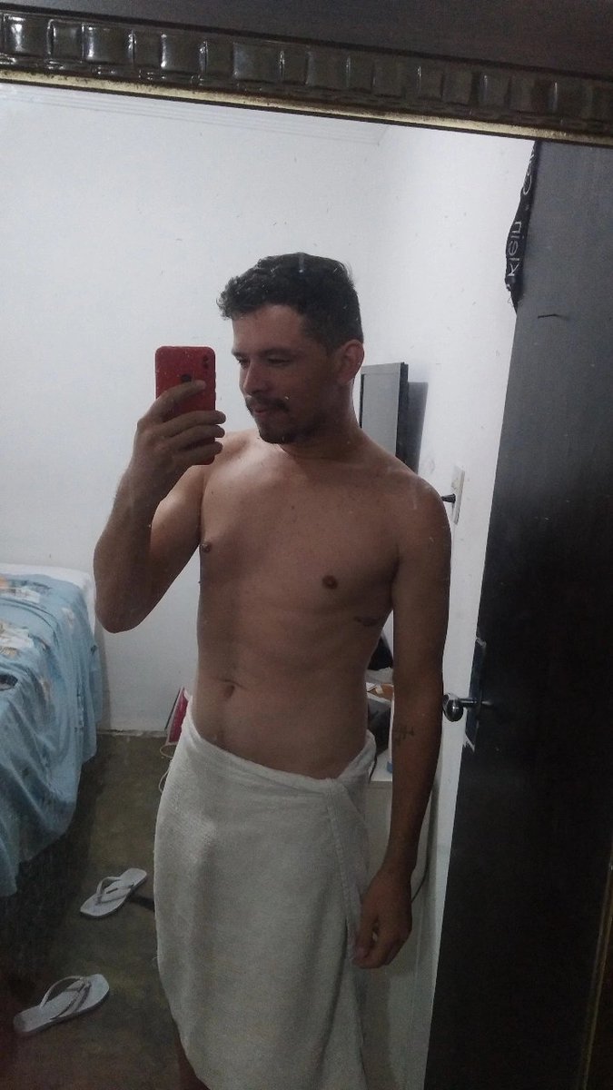 Rodrigoallef's tweet photo. banho da noite 😋 https://t.co/bQcAmVo5mt