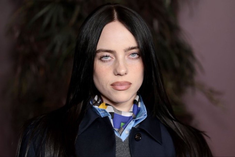 Más de Billie Eilish en el evento de <a href="/WSJ/">The Wall Street Journal</a> Innovator Awards en New York.