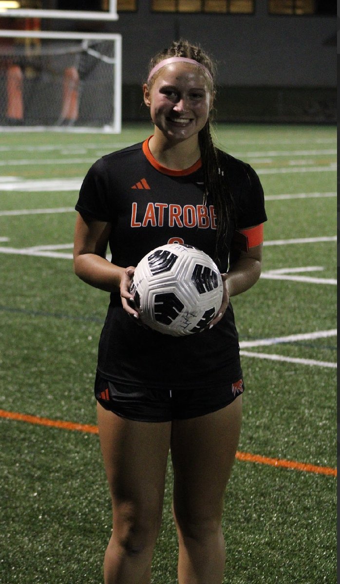 Annalyse Bauer tweet media